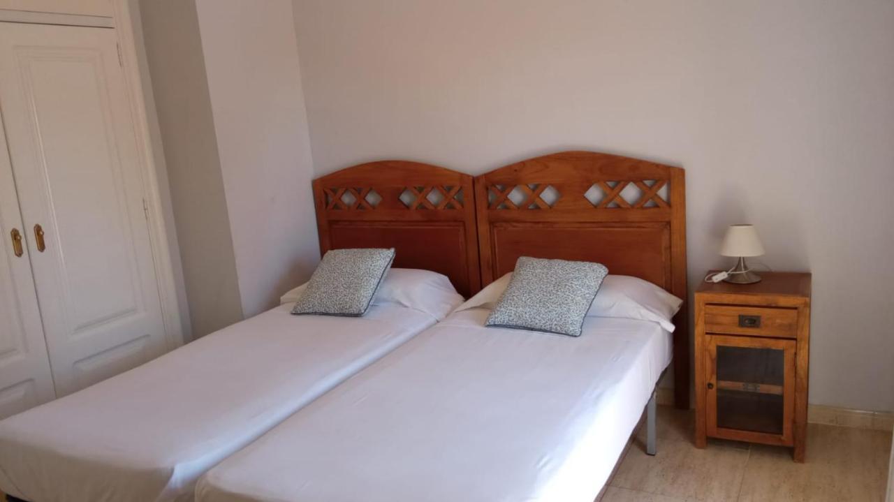 Habitaciones Jacaranda Aguadulce  Buitenkant foto